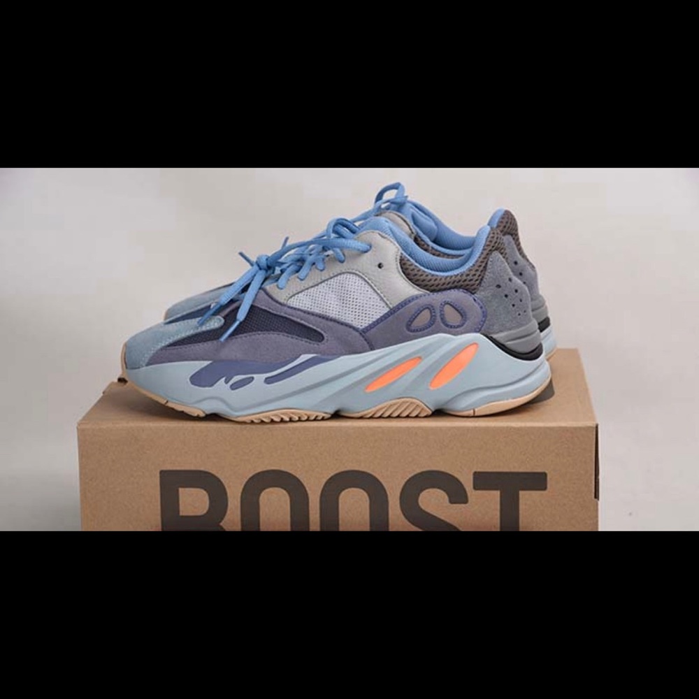 Yeezys - Picture 2 of 9